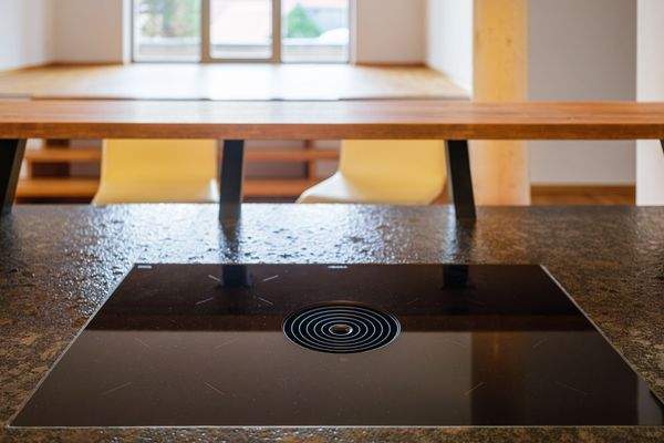 Bora- Induktionsfeld