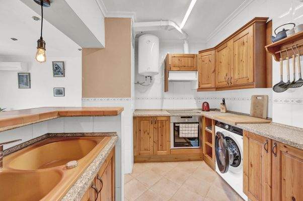 Kitchen in apartment in Portals Vells 4
