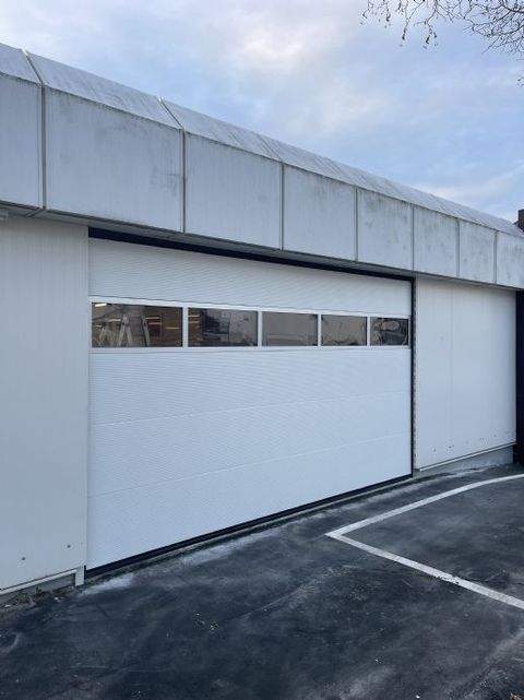 Zirndorf Halle, Zirndorf Hallenfläche