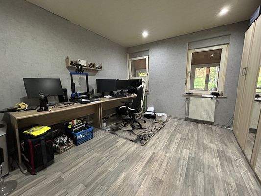 Büro oder Kinderzimmer