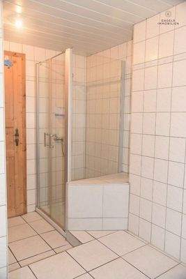 Dusche/ Bad Erdgeschoss 