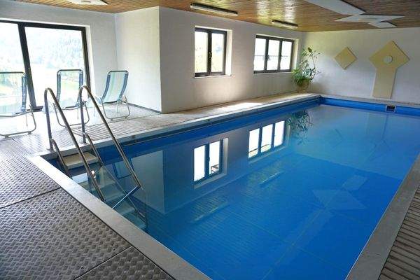 Schwimmbad