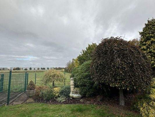 und einem unverbaubarem Blick