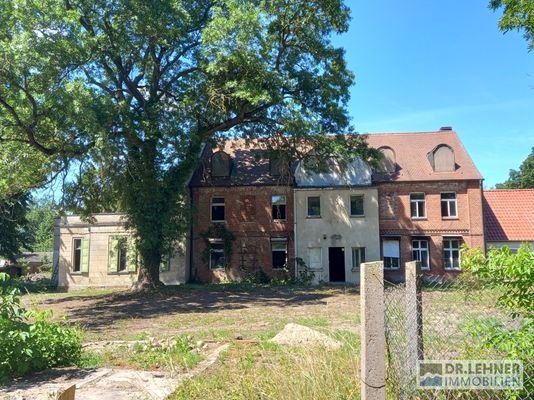 Ansicht vom Hof aus