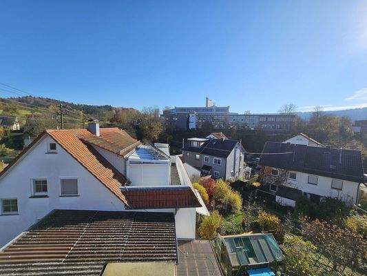 Ausblick Zimmer DG zur Schule