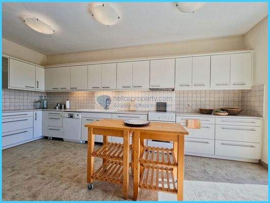 013054e0a7be4d46ac4eaf474f4dcb6a-original