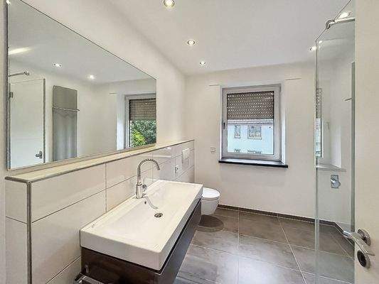 Badezimmer Ansicht I