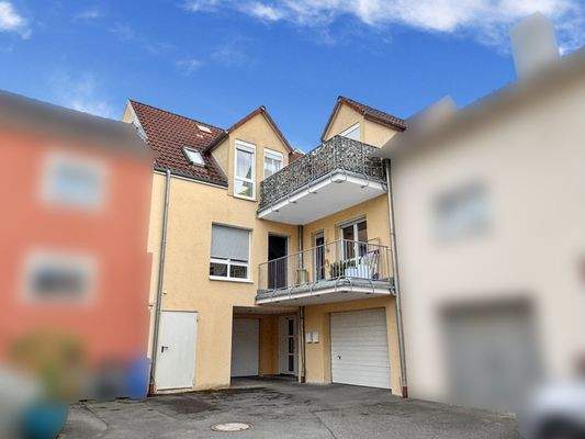 21 - Zweifamilienhaus Innenhof