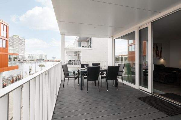 XXL-Balkon mit traumhaftem Blick