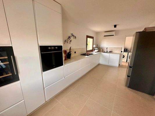 19e66a41-b0bf-4f96-a093-1c0170c902f8