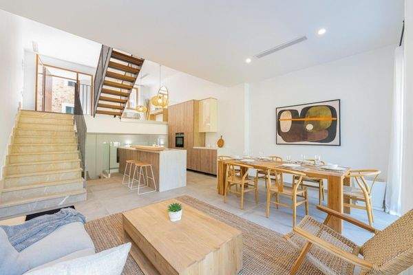 Neubau-Reihenhaus mit Bergblick zum Verkauf in Fornalutx, Mallorca