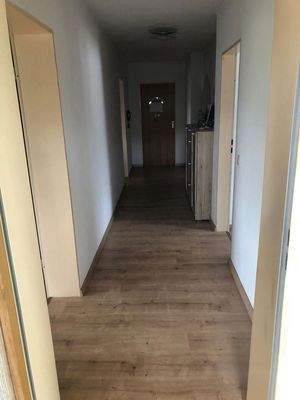 Flur 1. OG