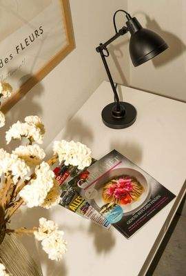 Detailbild Schreibtisch 