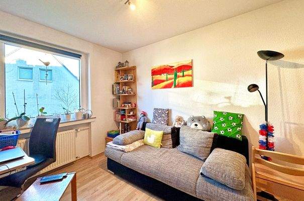 Kinder-/Arbeitszimmer