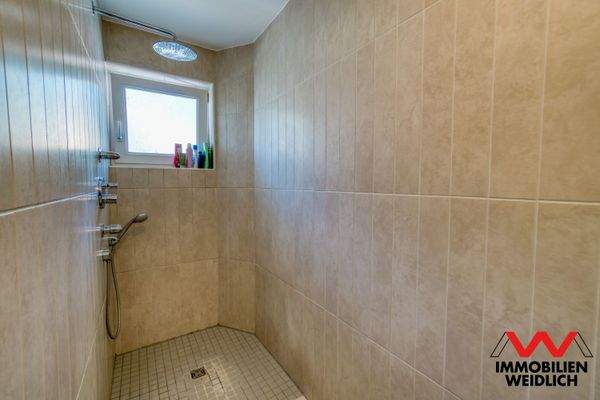 Bodengleiche Dusche Elternschlafzimmer