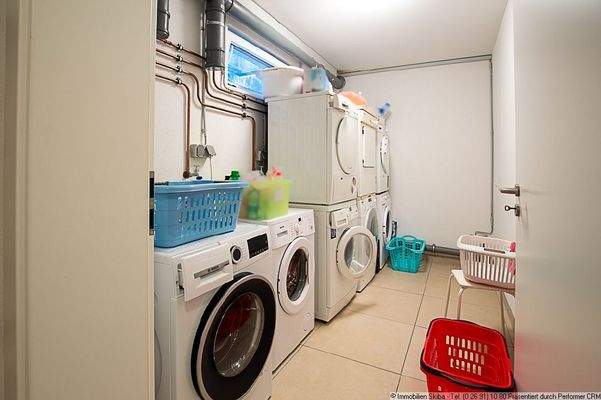 gemeinschaftliche Waschküche
