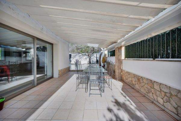 Cobered terrace in villa in Costa d'en Blanes