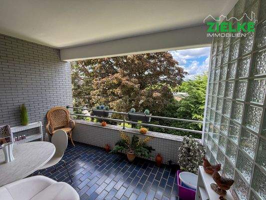 Balkon von WE 1OG links