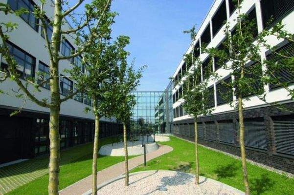 Im Innenhof verweilen..