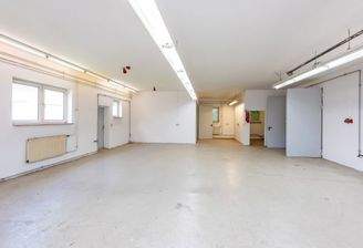 Produktionshalle/ Werkstatt