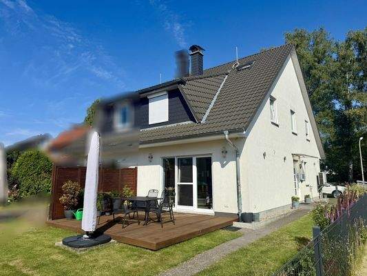 Seiten- und Rückansicht