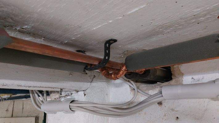 Keller- Neue Gasleitung