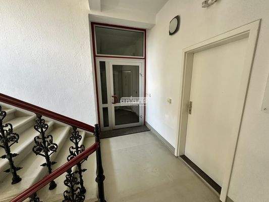 Zugänge Mietfläche