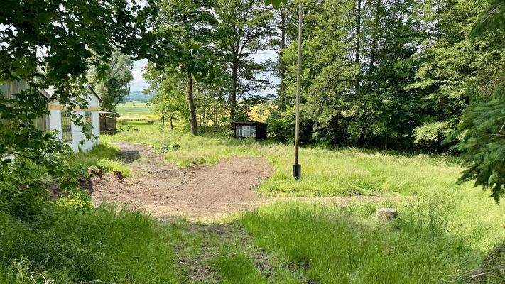 weiteres Grundstück