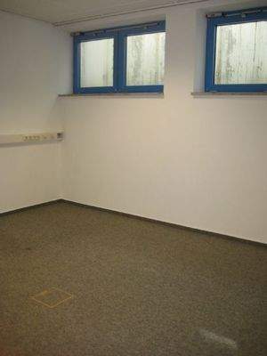 Büro o. Lagerraum 4