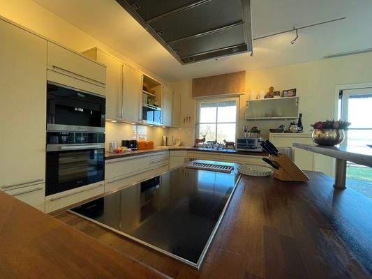 moderne Einbauküche .jpeg