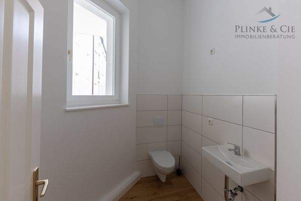 Gäste- WC Whg. 1. OG