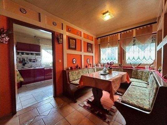 Diele mit Essbereich