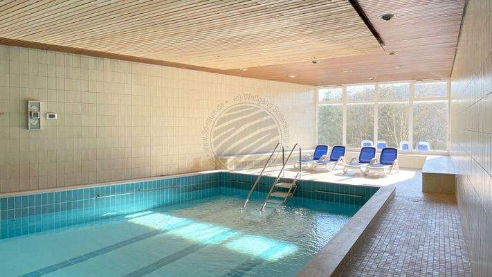 Schwimmbad  (gemeinschaftlich)