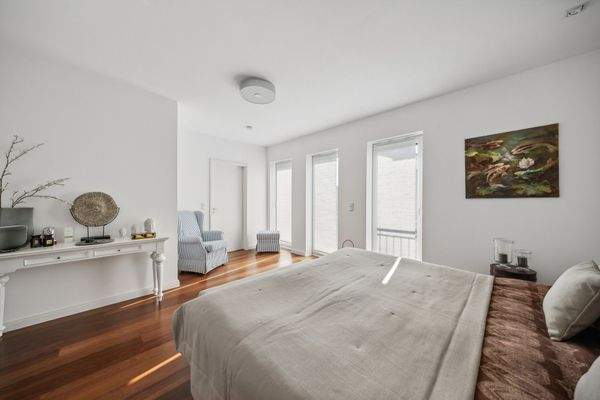 Zimmer 1 mit Zugang zum en-Suite Bad