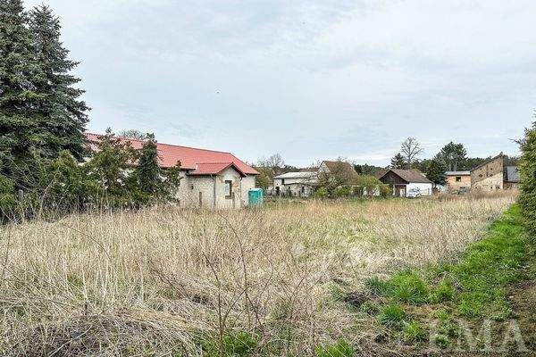 Blick vom Baugrundstück