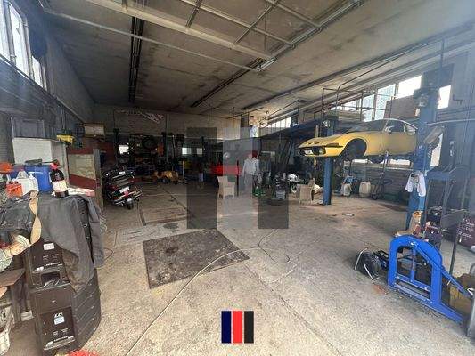 Halle Innenansicht 1