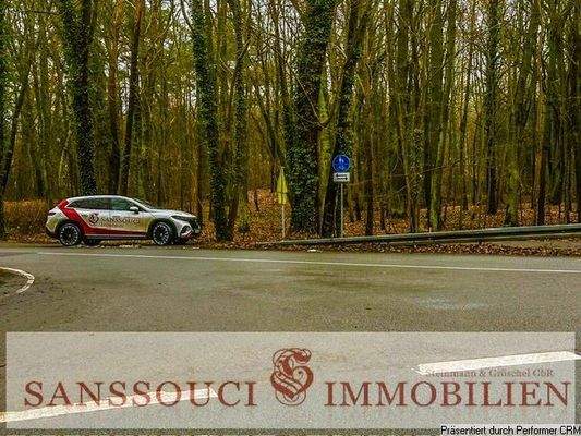 Blick über die Straße