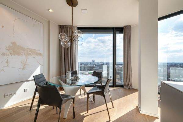 Essplatz mit Aussicht