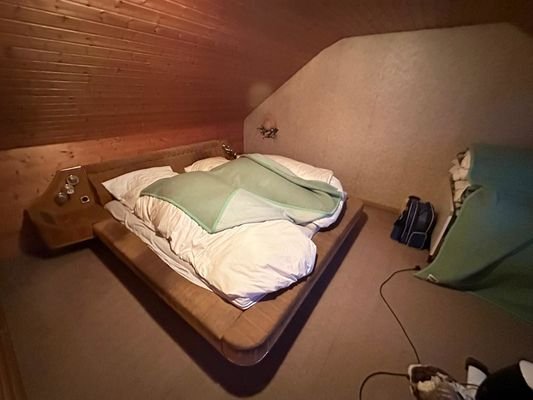 Schlafzimmer (OG)