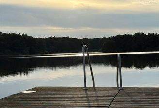 den Morgen am Bordesholmer See beginnen