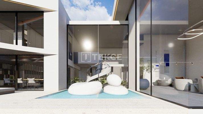 Spacious Villa with a Swimming Pool in İzmir Çeşme