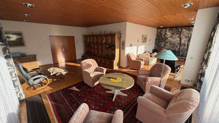 Wohn- und Essbereich (4)