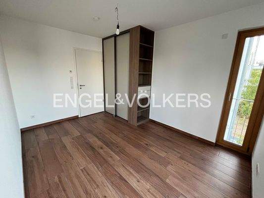 ...mit Cabinet Einbauschrank