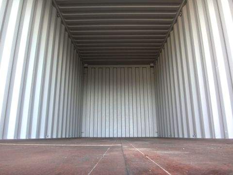 Dresden Halle, Dresden Hallenfläche