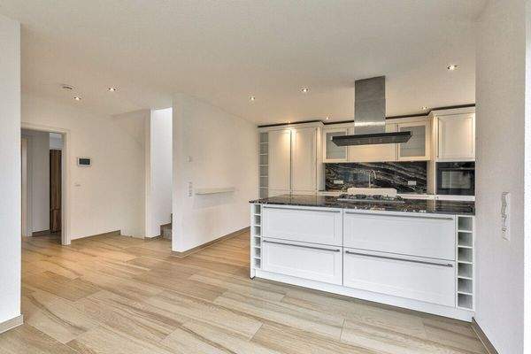 Essbereich mit offener Blick