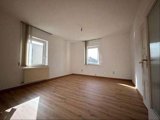 Büro 3 neben großem Büro