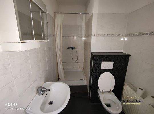 1. OG L, Bad mit Dusche