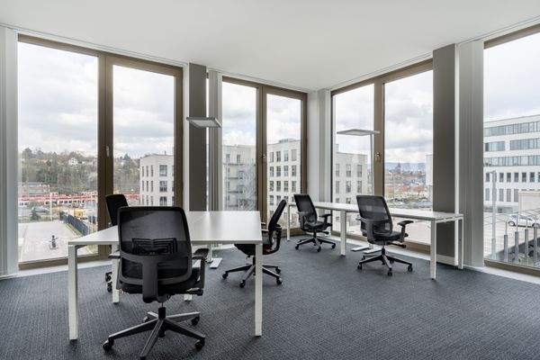 Regus_Connect_4678 _Wiesbaden_Germany_LargeOffice.