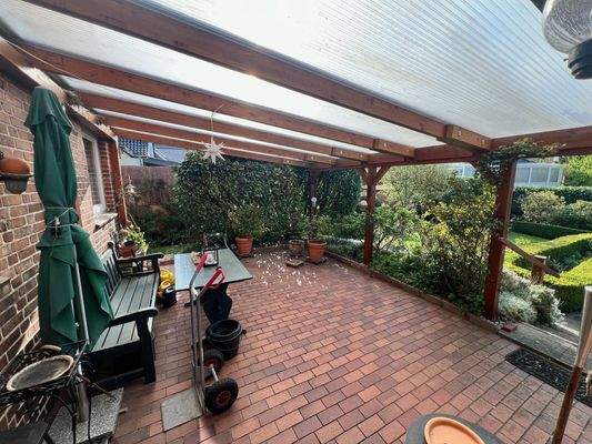 Überdachte Terrasse