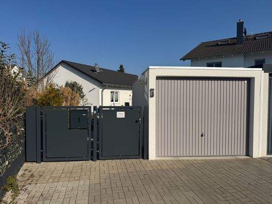 Engang Grundstück:Garage.jpg